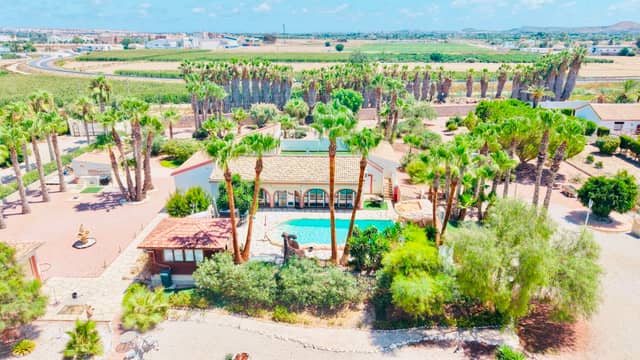 5-bedroom villa in Daya Vieja in Daya Vieja
